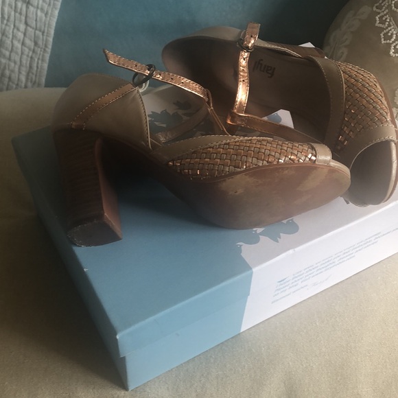 Faryl Robin peep toe shoes - Picture 5 of 8